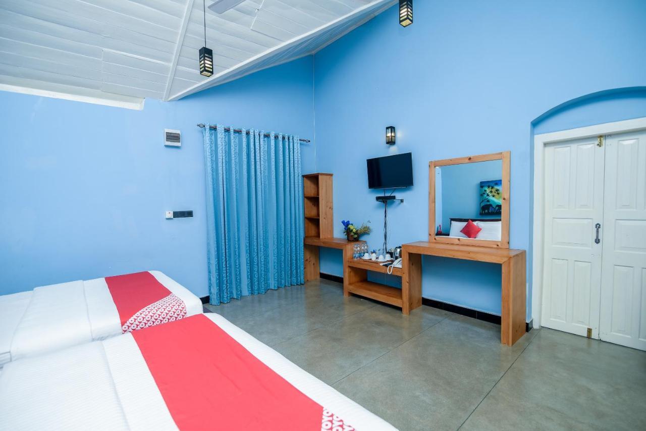 Man Mountain Villa Matale Buitenkant foto